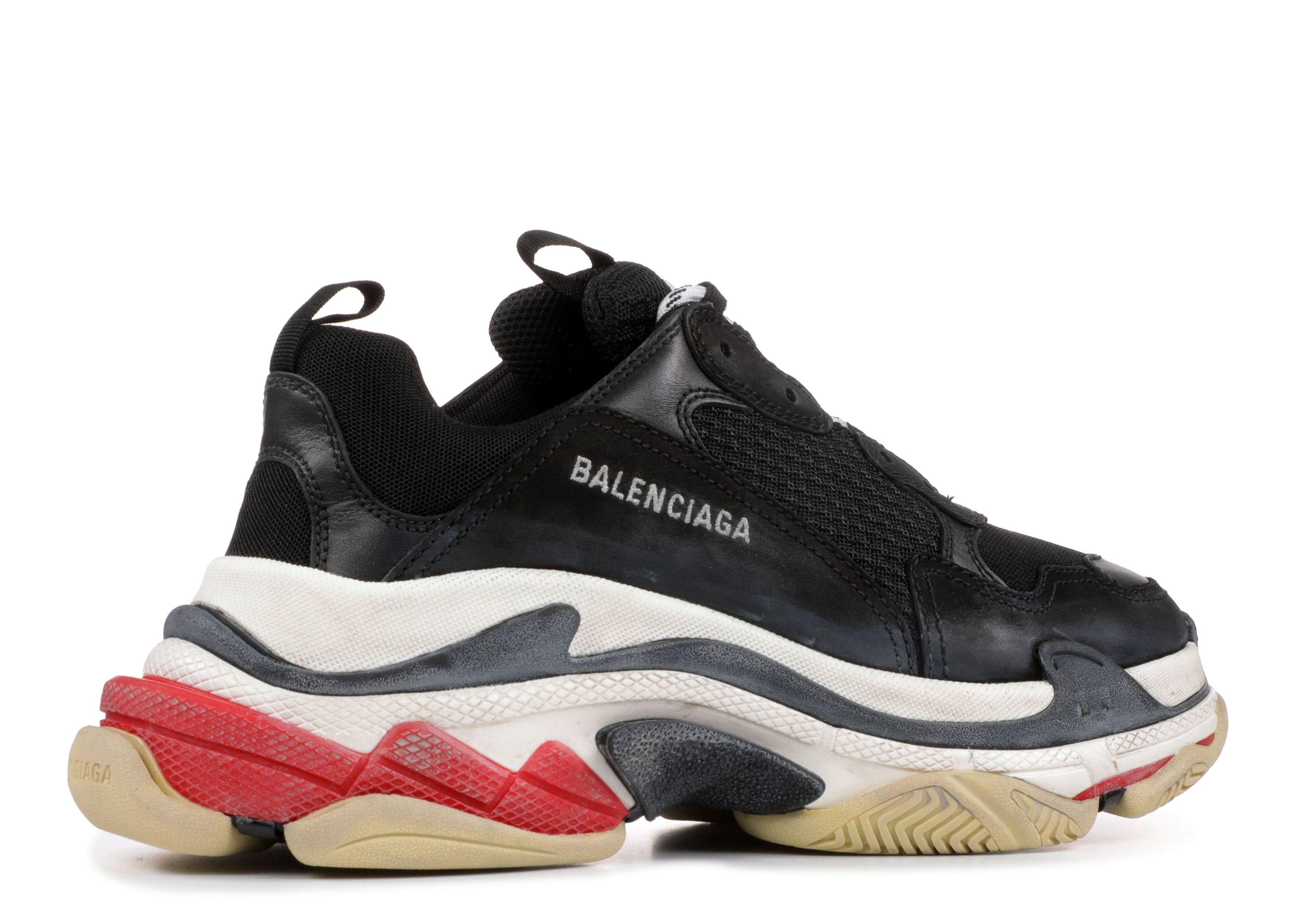 Balenciaga Triple S Sneaker 
