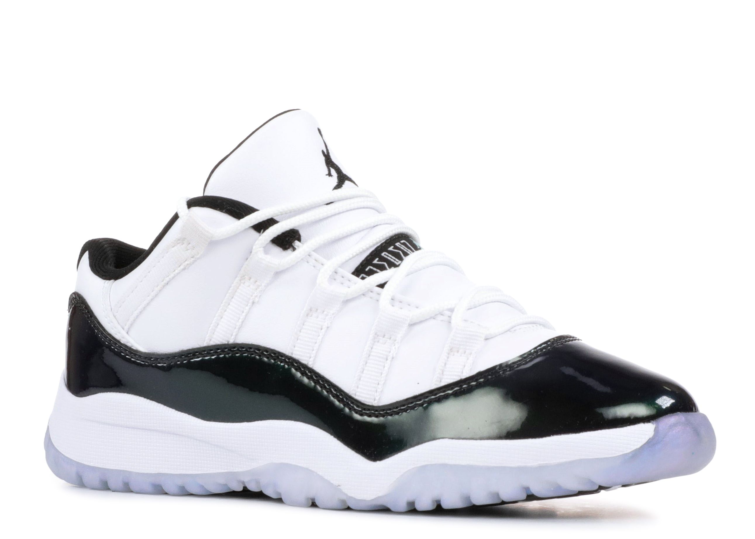 Air jordan 11 2025 retro low emerald