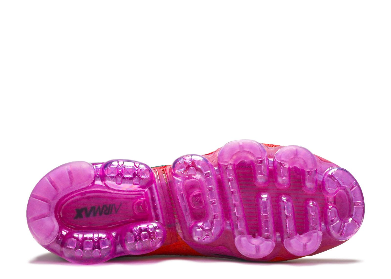 air vapormax moc 2 university red fuchsia blast