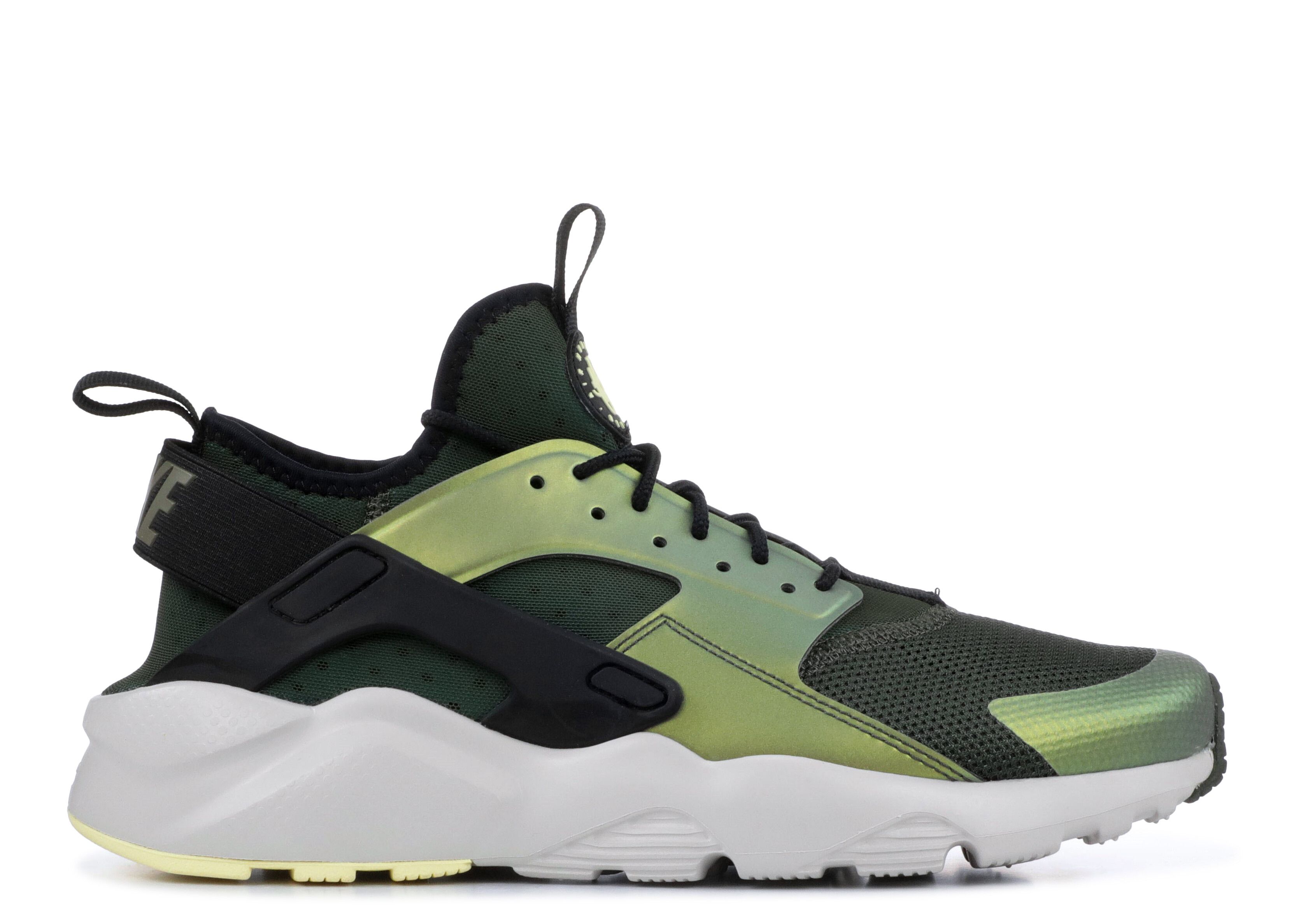 Air Huarache Run Ultra SE 'Sequoia Green'