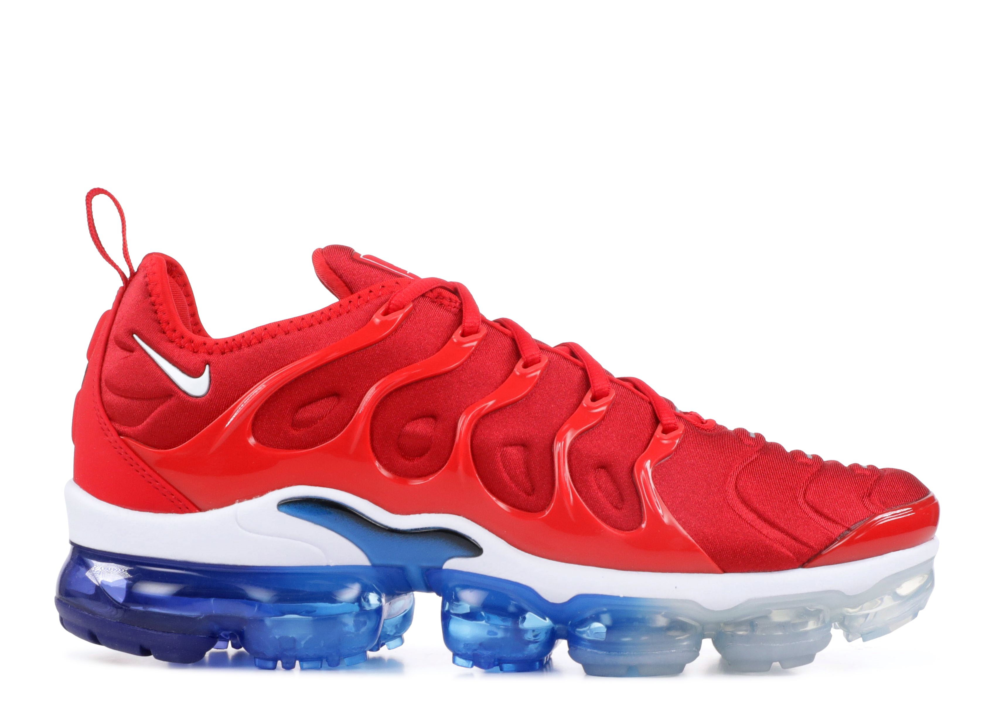 red and blue vapormax plus