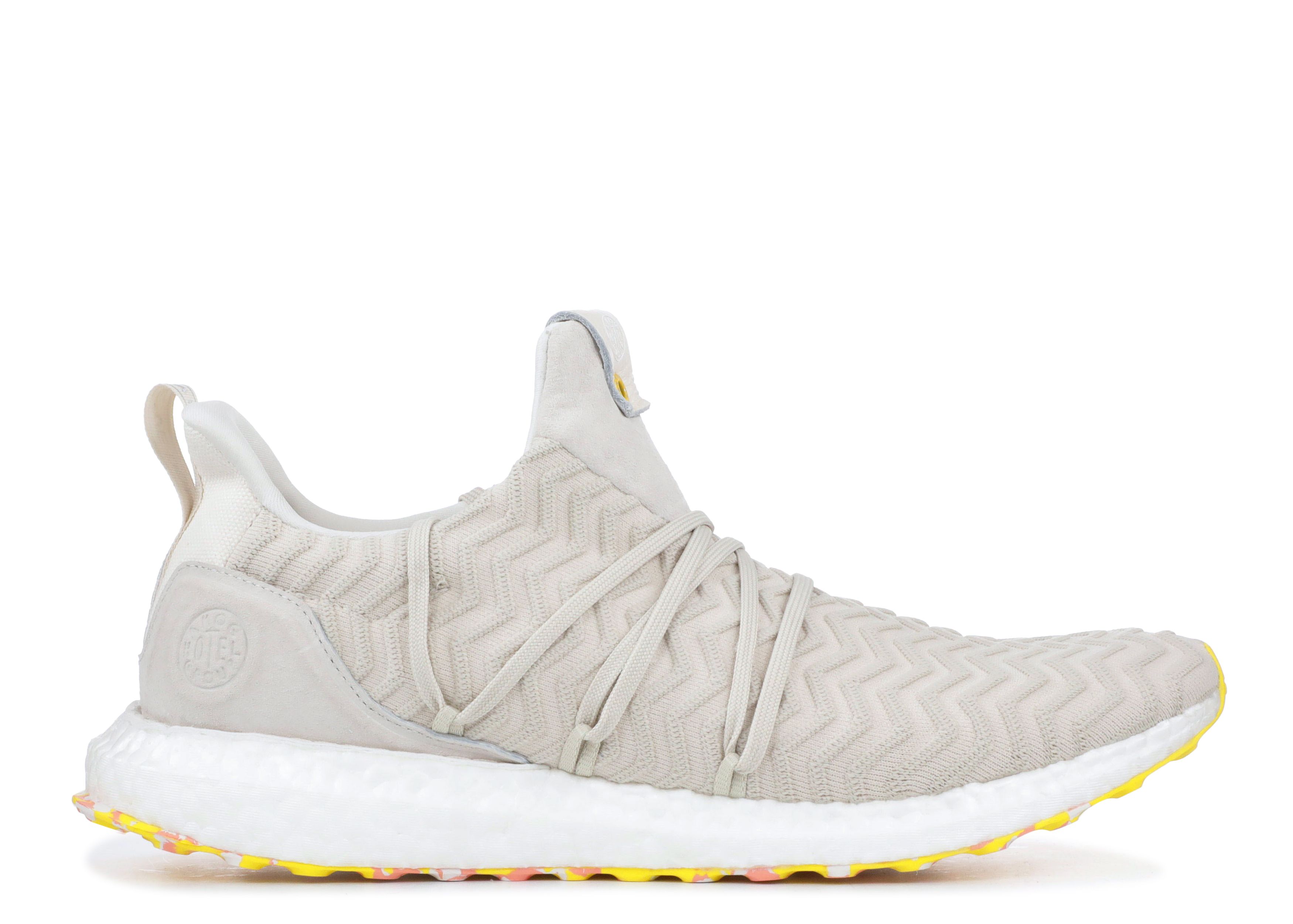 Adidas Ultra Boost  | Flight Club Japan