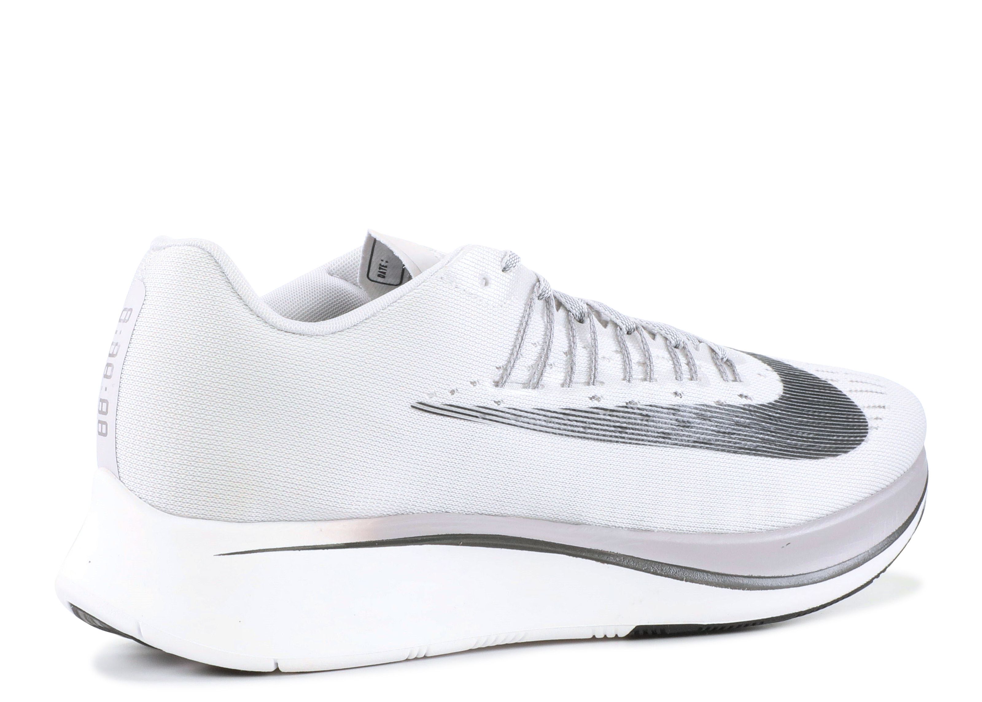 Zoom Fly  display picture 1