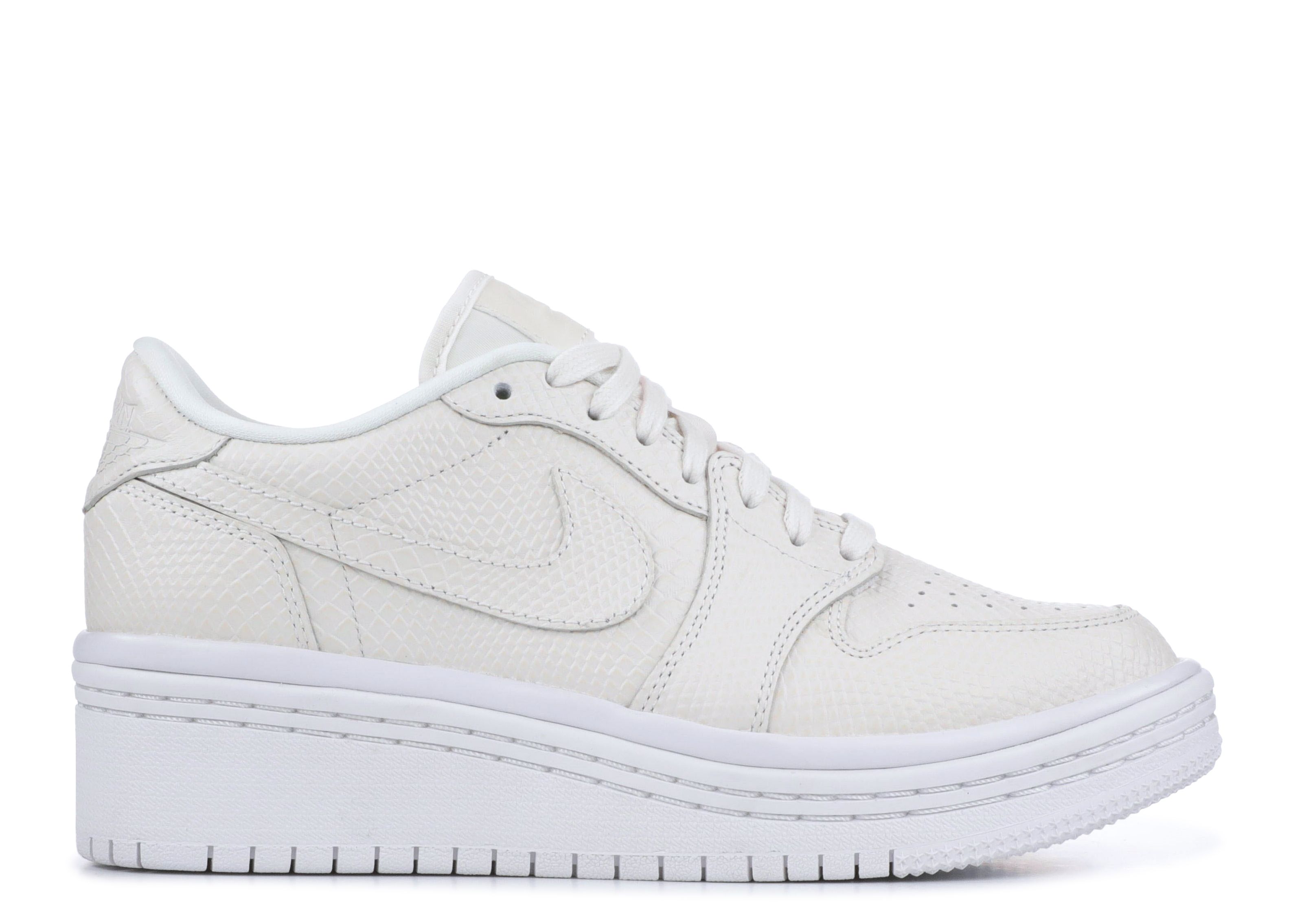 Air jordan on sale 1 lifted white