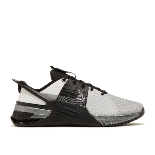 Chaussure de training facile à enfiler Nike Metcon 8 FlyEase Premium pour femme - Blanc - DV9931-100